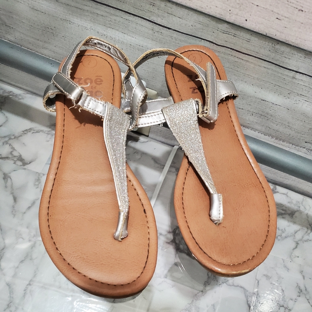 Zoe & Zac Thong Sandals